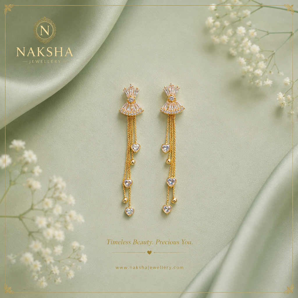 Luxury jewellery pearl and fans
