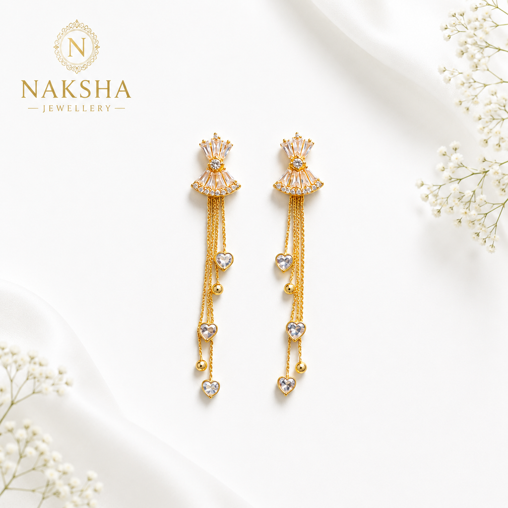 Luxury jewellery pearl and fans